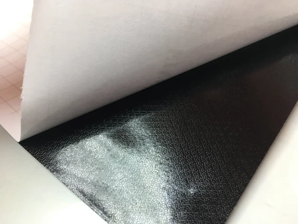 Пленка Черный глянец без защитки, с каналами (1,52*30м) 5 star